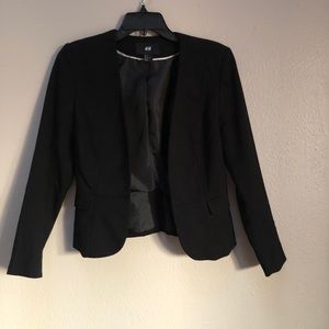 BLACK BLAZER